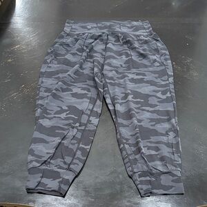 Athleta Gray Camouflage Jogger Pants